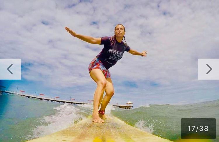 Surf Hostel My Friends Huanchaco Exteriör bild